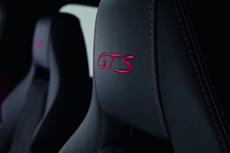  Porsche Panamera GTS 2011 года  (фото 6 из 81)